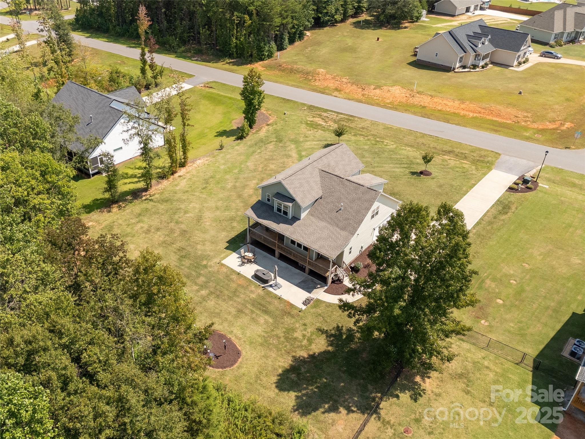 Sanders Landing - Residential