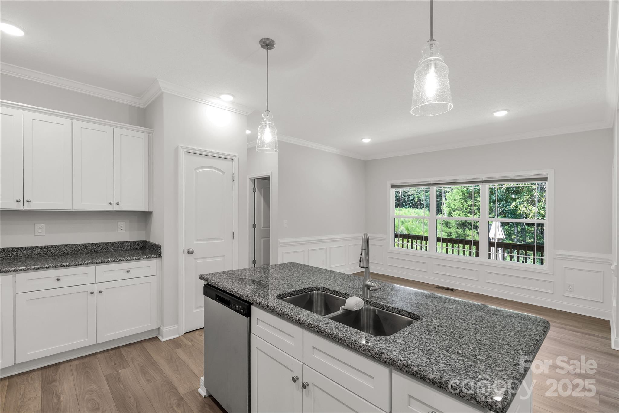 Sanders Landing - Residential