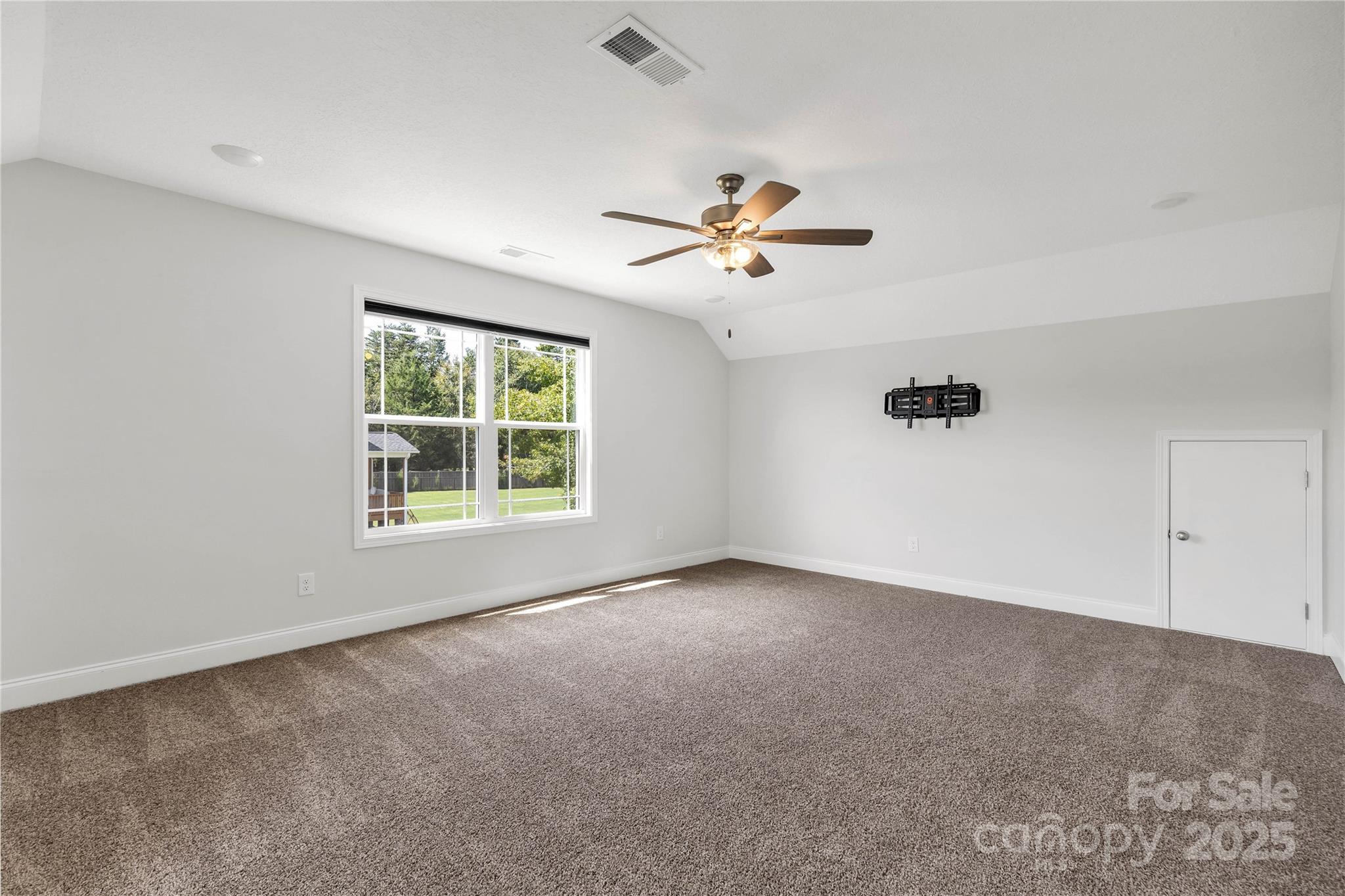 Sanders Landing - Residential