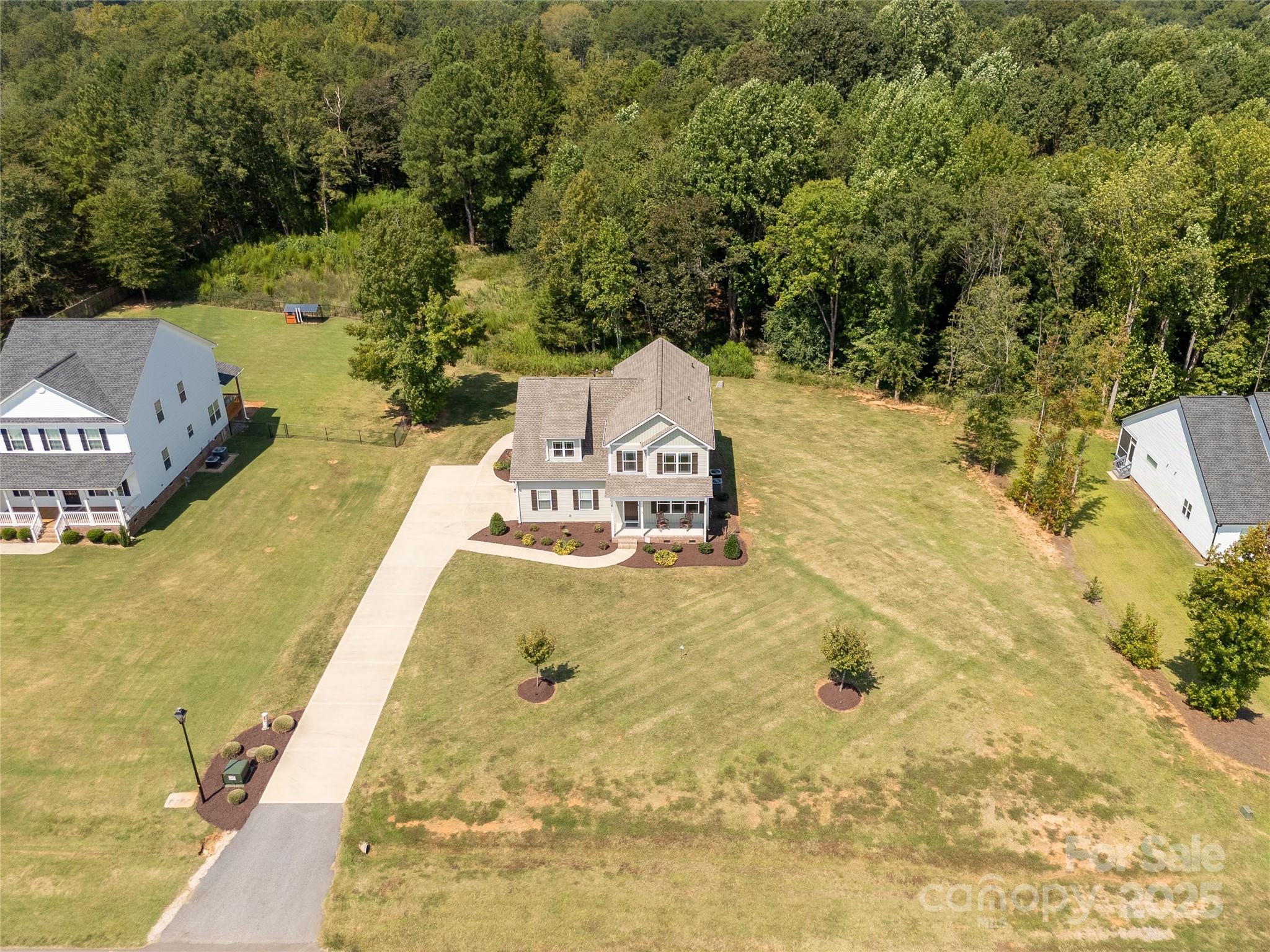 Sanders Landing - Residential