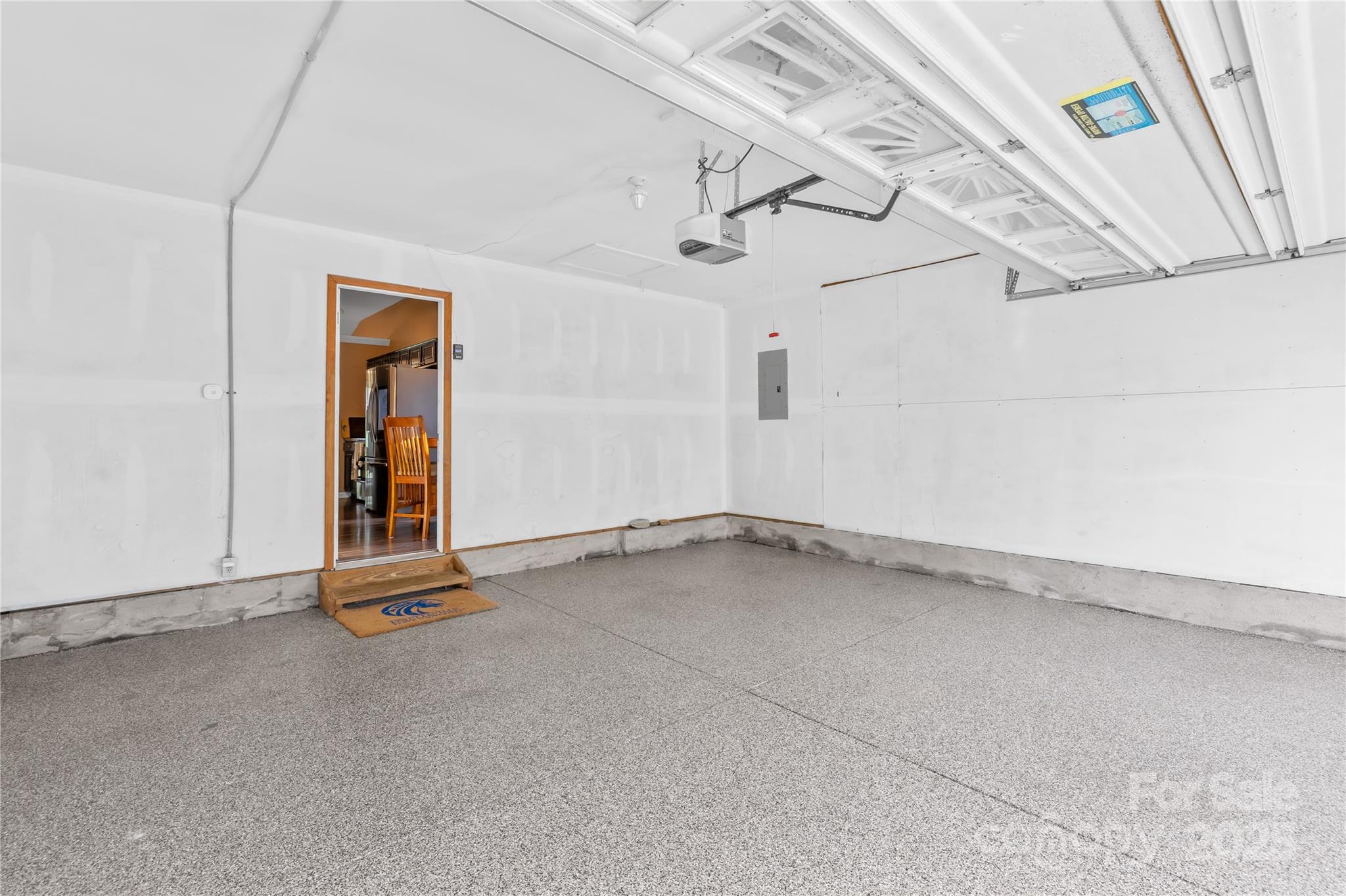 Charlotte, North Carolina 28217, United States, 3 Bedrooms Bedrooms, ,2 BathroomsBathrooms,Residential,Active,197057