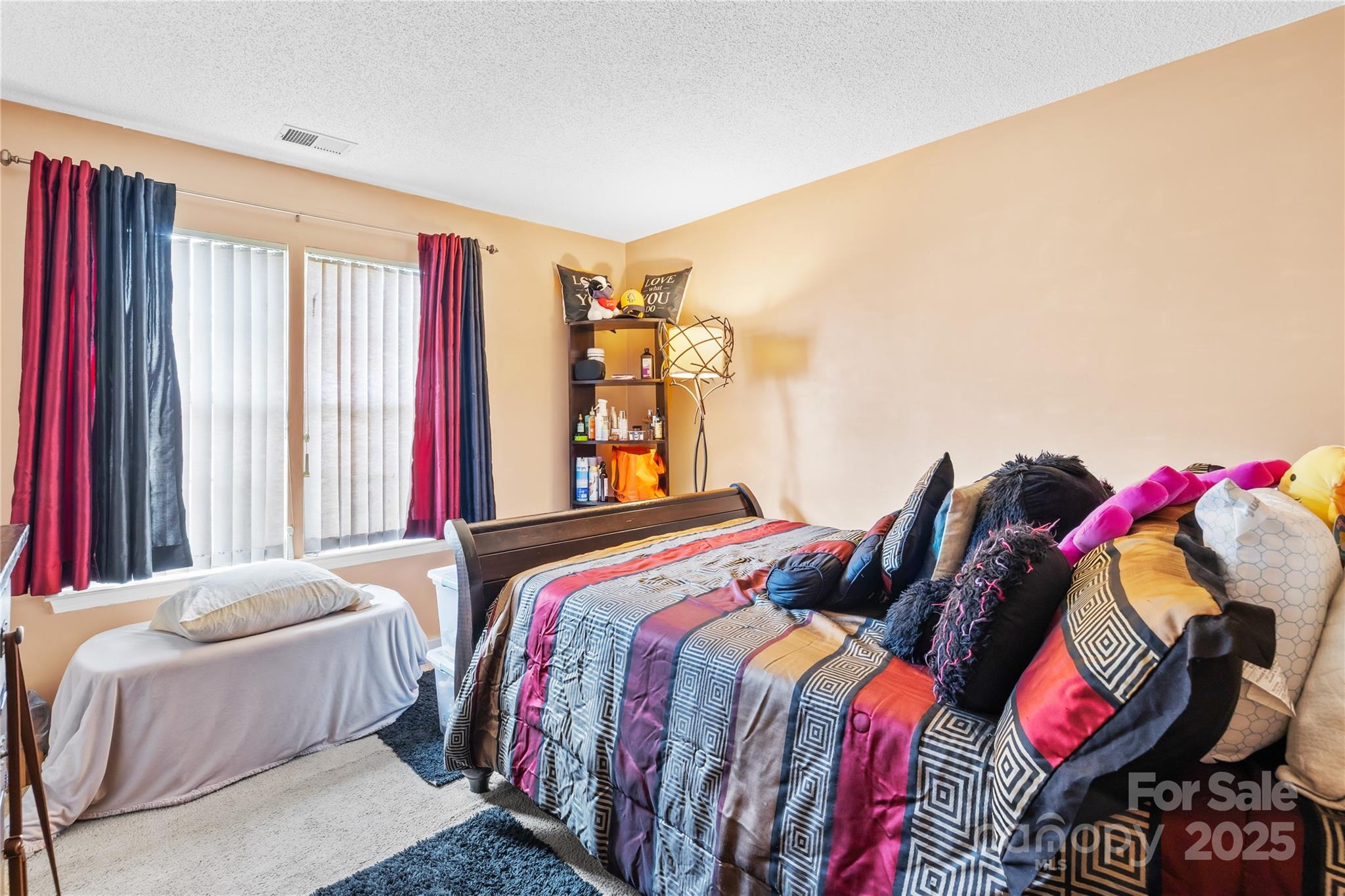 Charlotte, North Carolina 28217, United States, 3 Bedrooms Bedrooms, ,2 BathroomsBathrooms,Residential,Active,197057