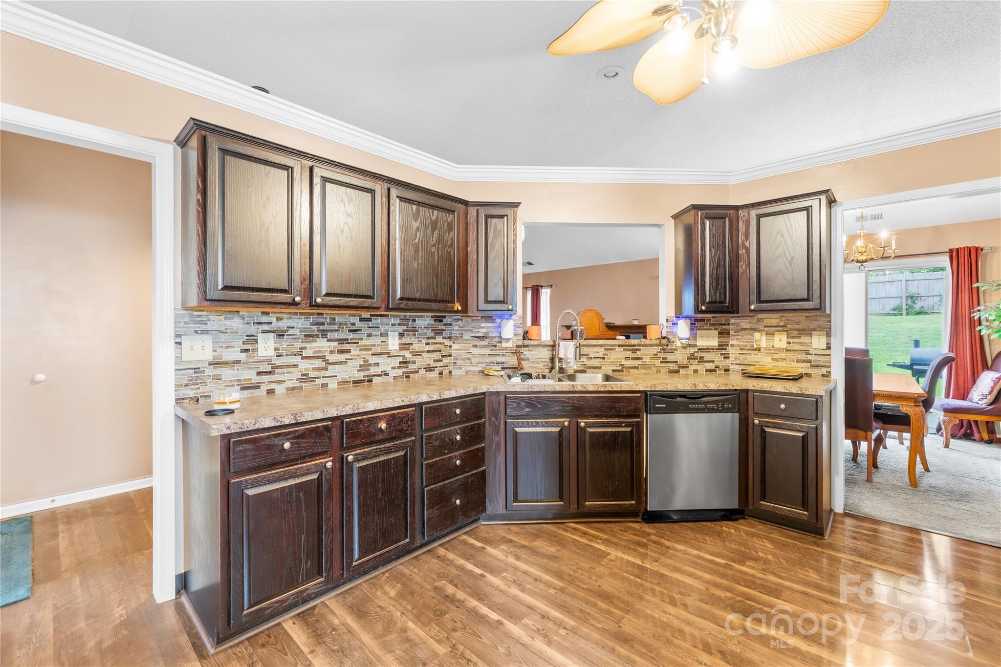 Charlotte, North Carolina 28217, United States, 3 Bedrooms Bedrooms, ,2 BathroomsBathrooms,Residential,Active,197057