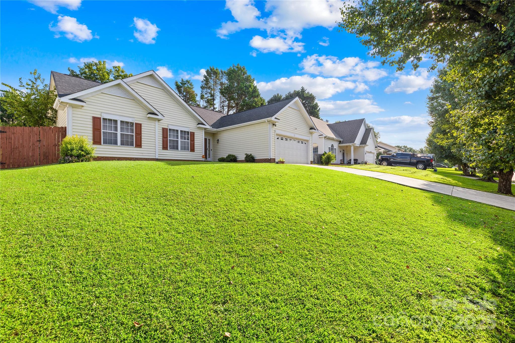 1232 Gretna Green Drive