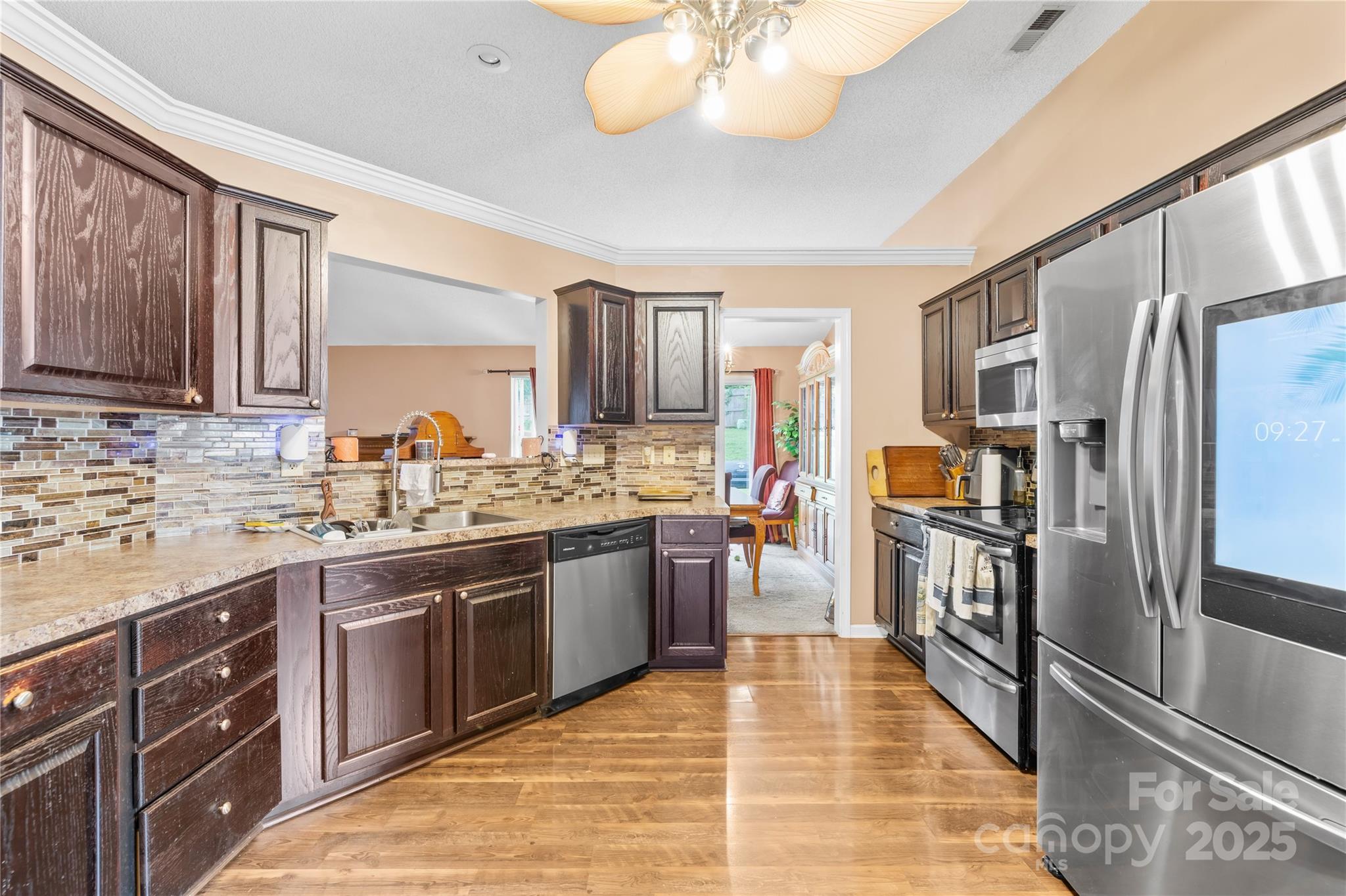 Charlotte, North Carolina 28217, United States, 3 Bedrooms Bedrooms, ,2 BathroomsBathrooms,Residential,Active,197057