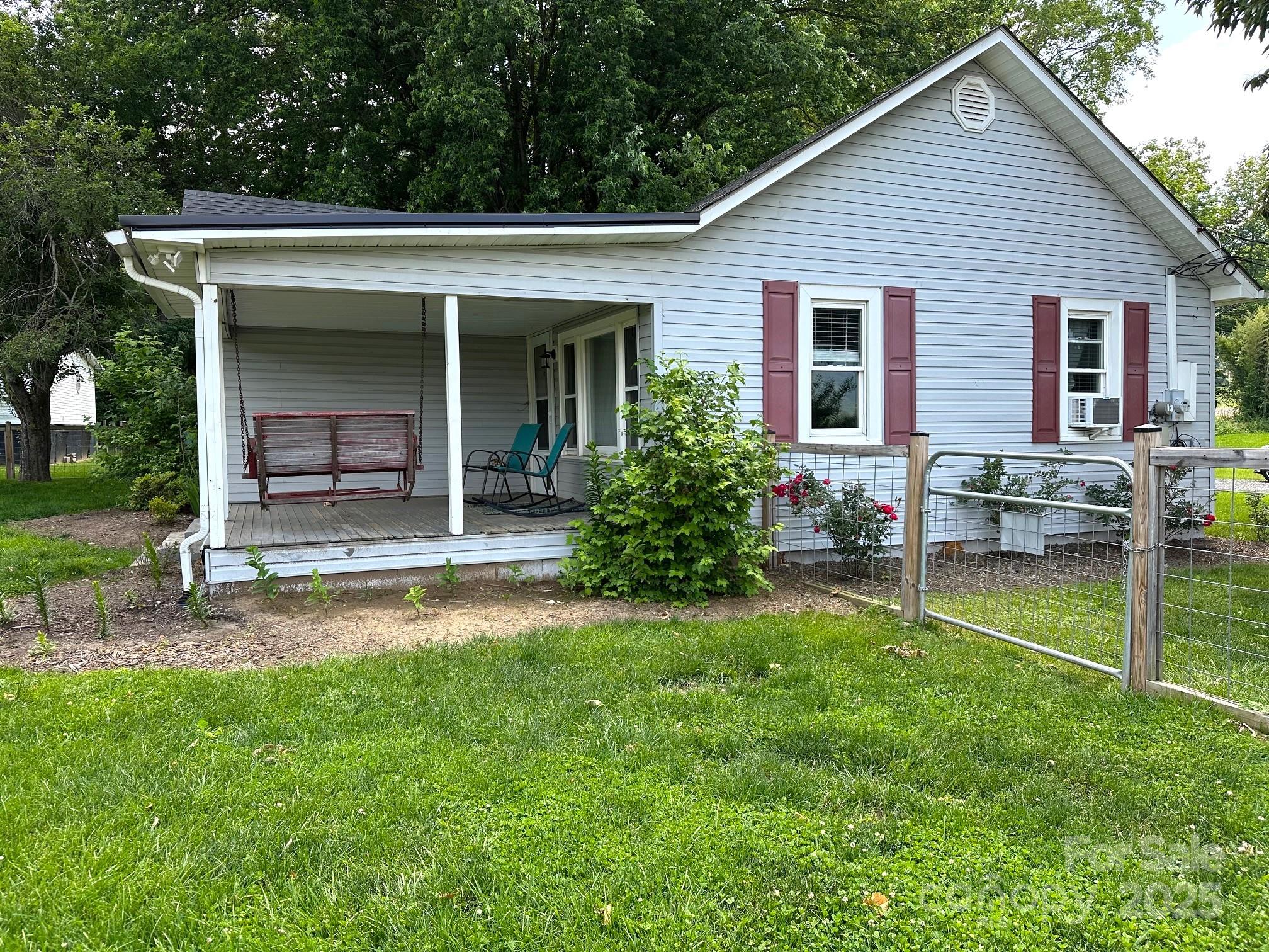 39 Hemphill Road