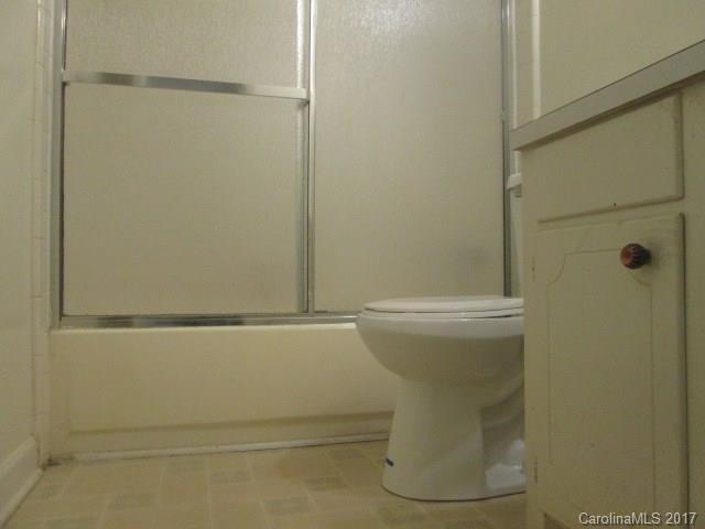 Oakhurst - Residential Lease