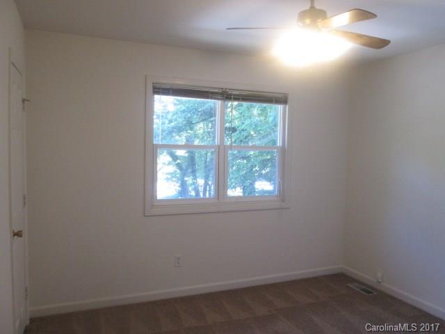 Oakhurst - Residential Lease