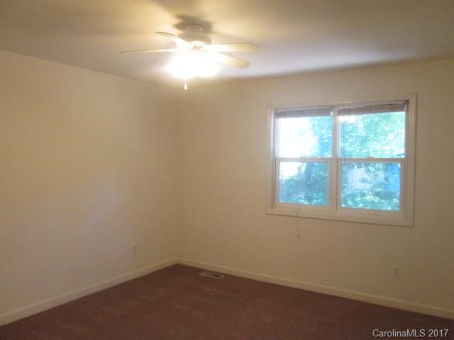 Oakhurst - Residential Lease