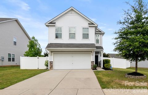 Photo of 833 Georgia Oak Lane, Landis, NC 28088 (MLS # 4397551)