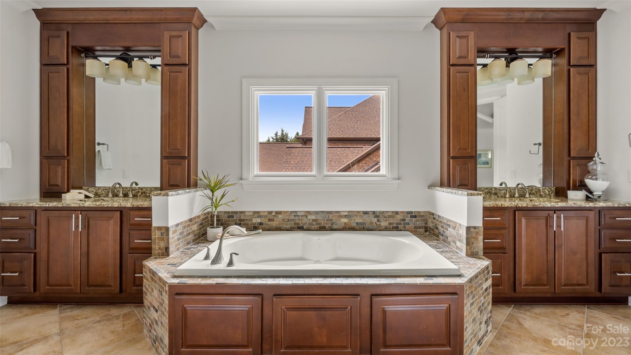 Longview - Residential