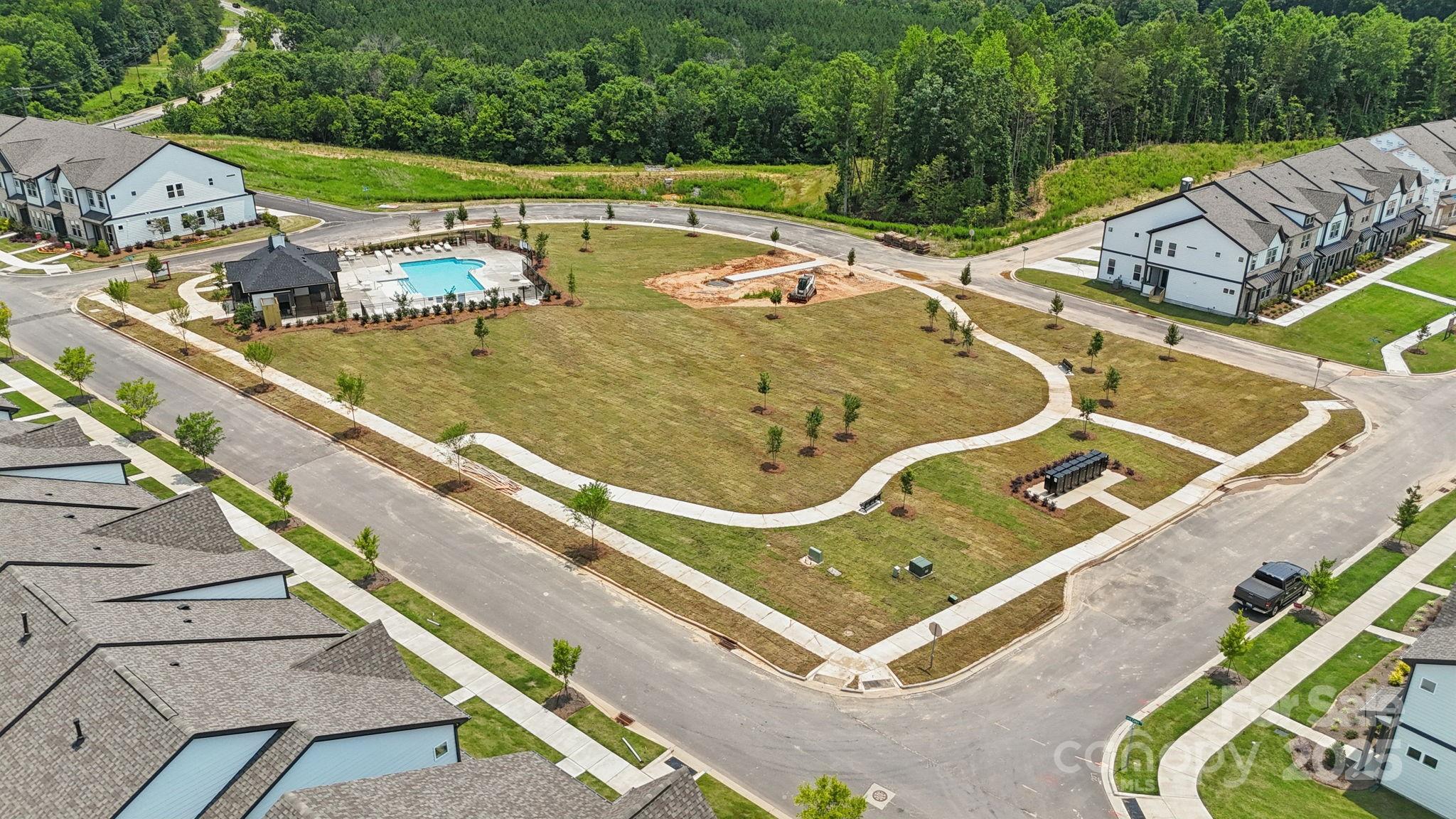 The Ridge at Sugar Creek - Residential