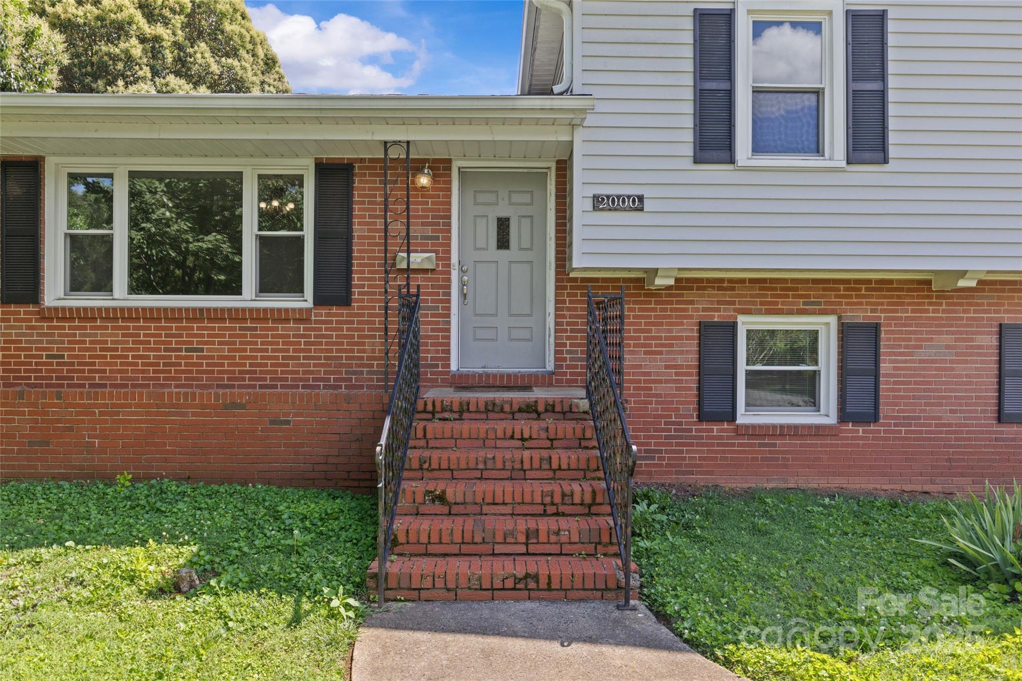 2000 Townsend Avenue