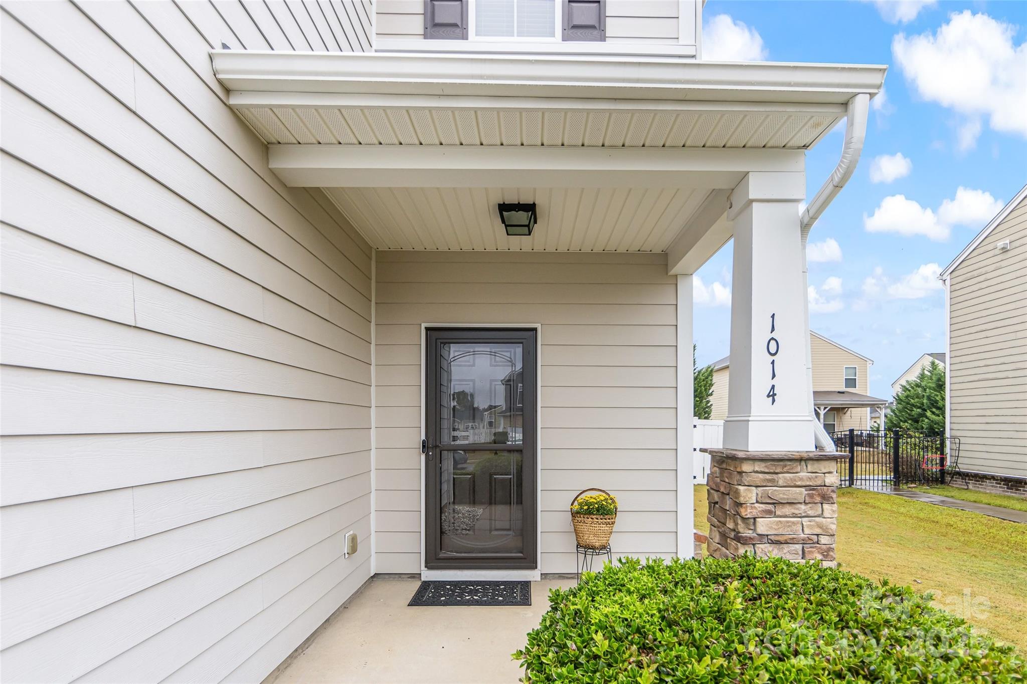 1014 Garden Web Road