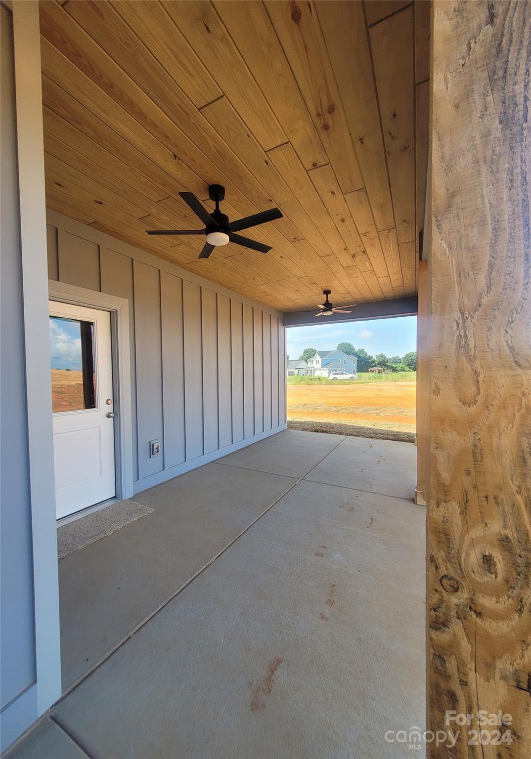 Hawthorne Commons - Residential