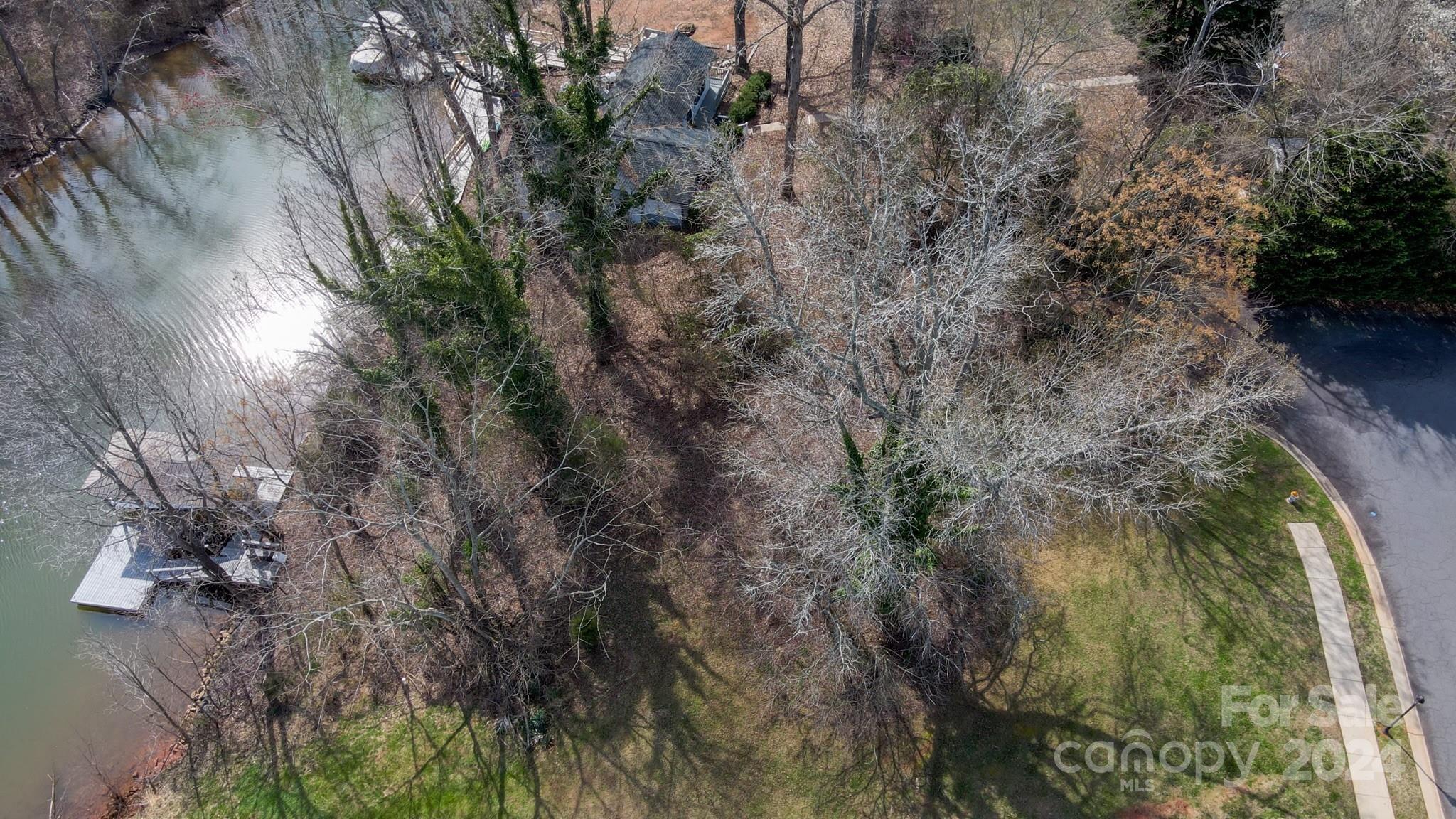 Joslin Pointe - Land