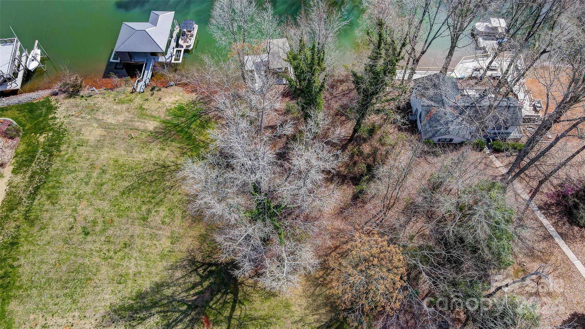 Joslin Pointe - Land