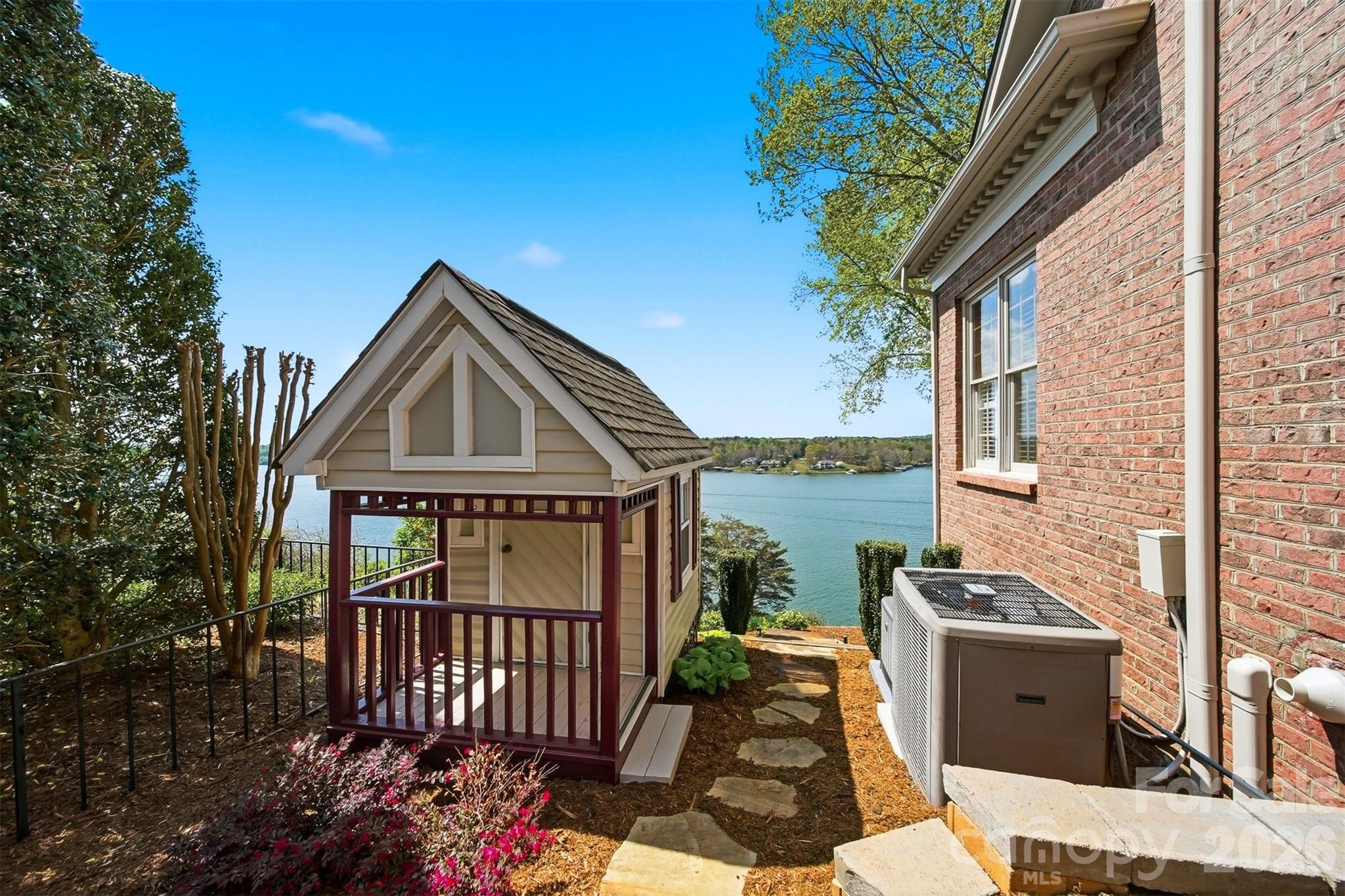 Governors Harbour - Residential