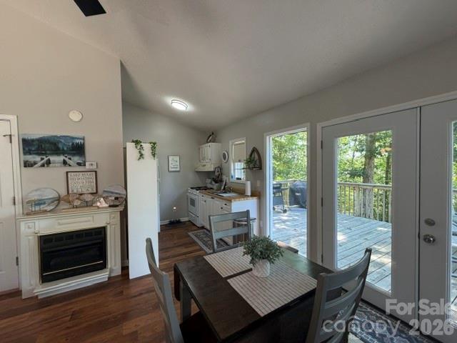 Dixie Shores - Residential