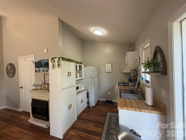 Dixie Shores - Residential