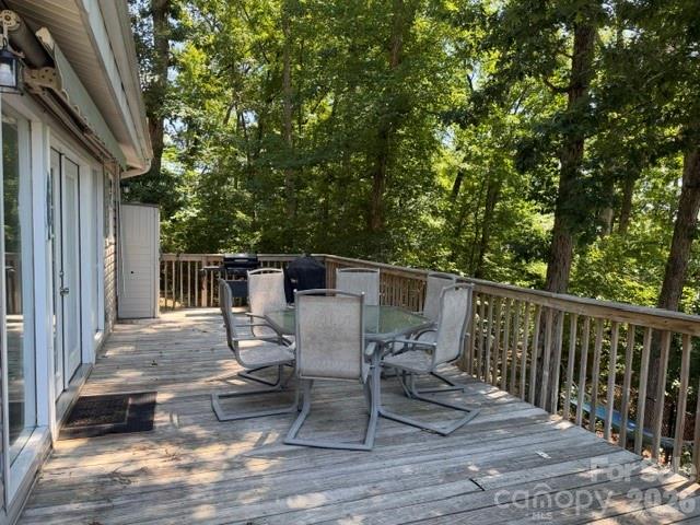 Dixie Shores - Residential