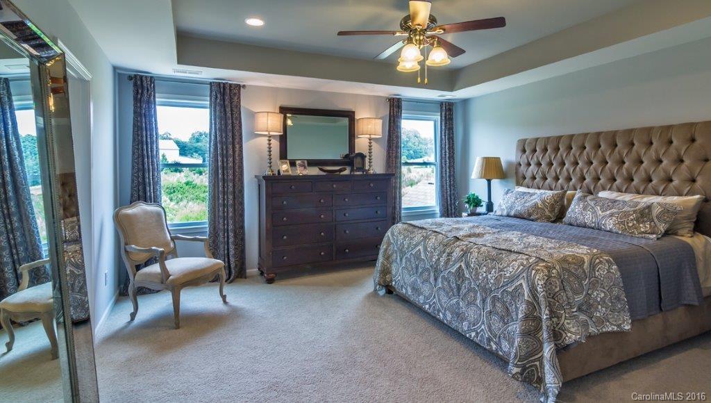 Lake Ridge - Residential