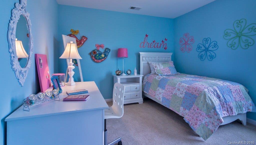 Lake Ridge - Residential