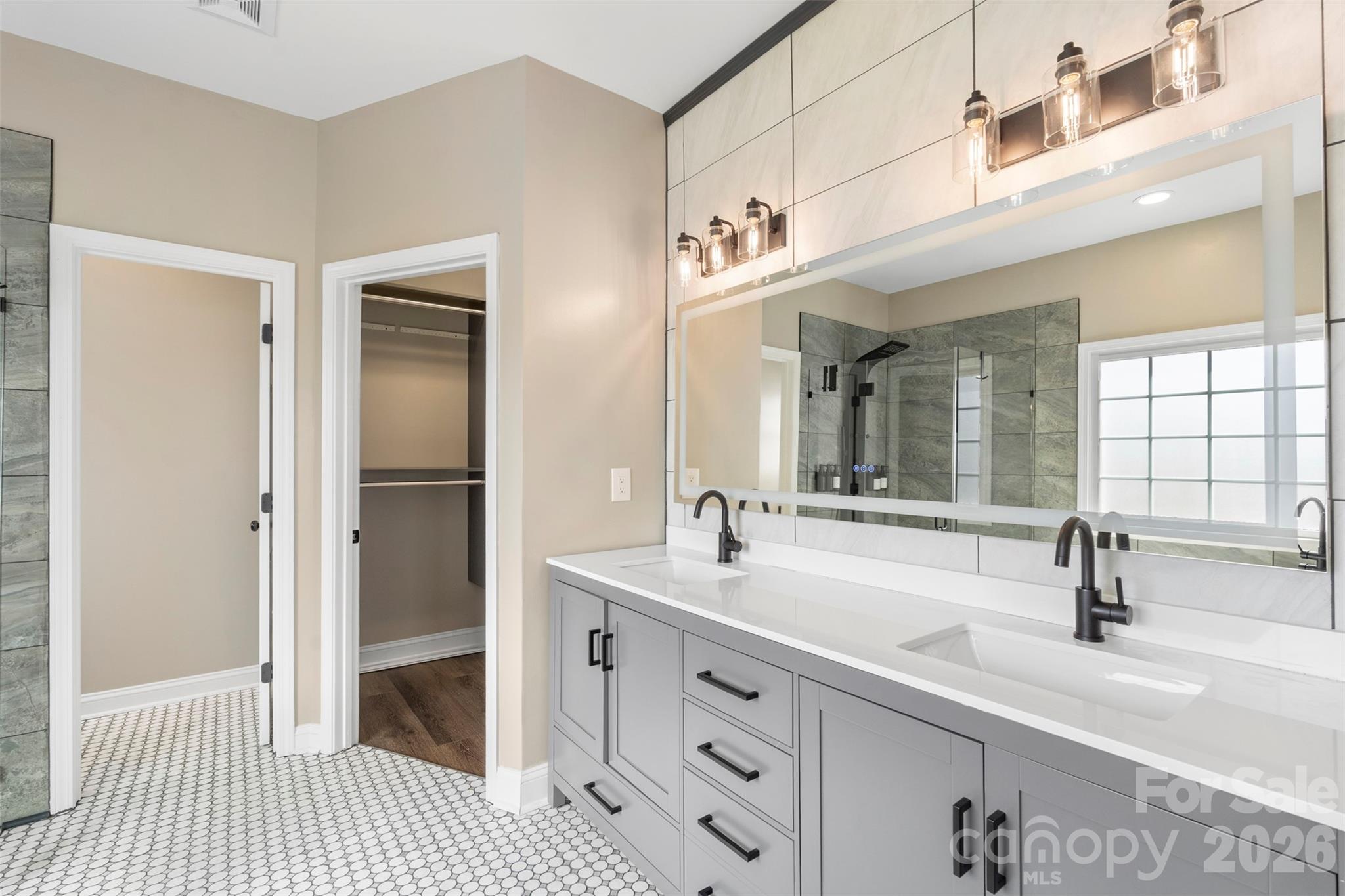 Regent Park - Residential