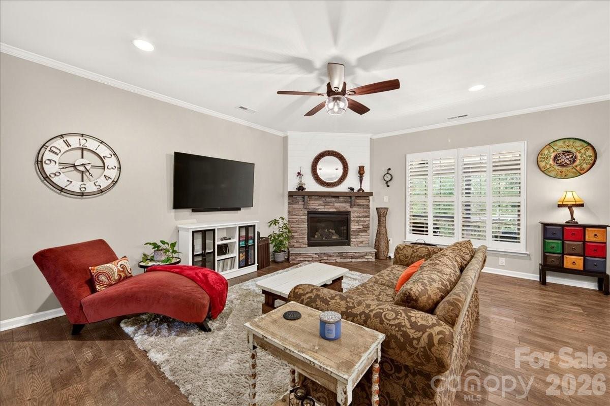 3093 Hartson Pointe Drive