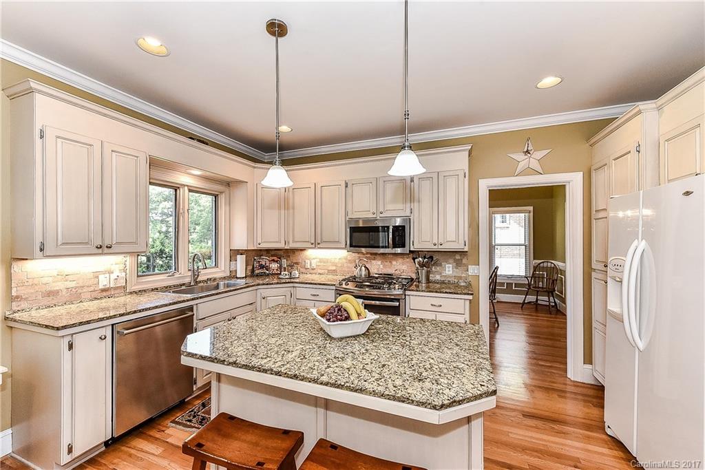 Beacon Knoll - Residential