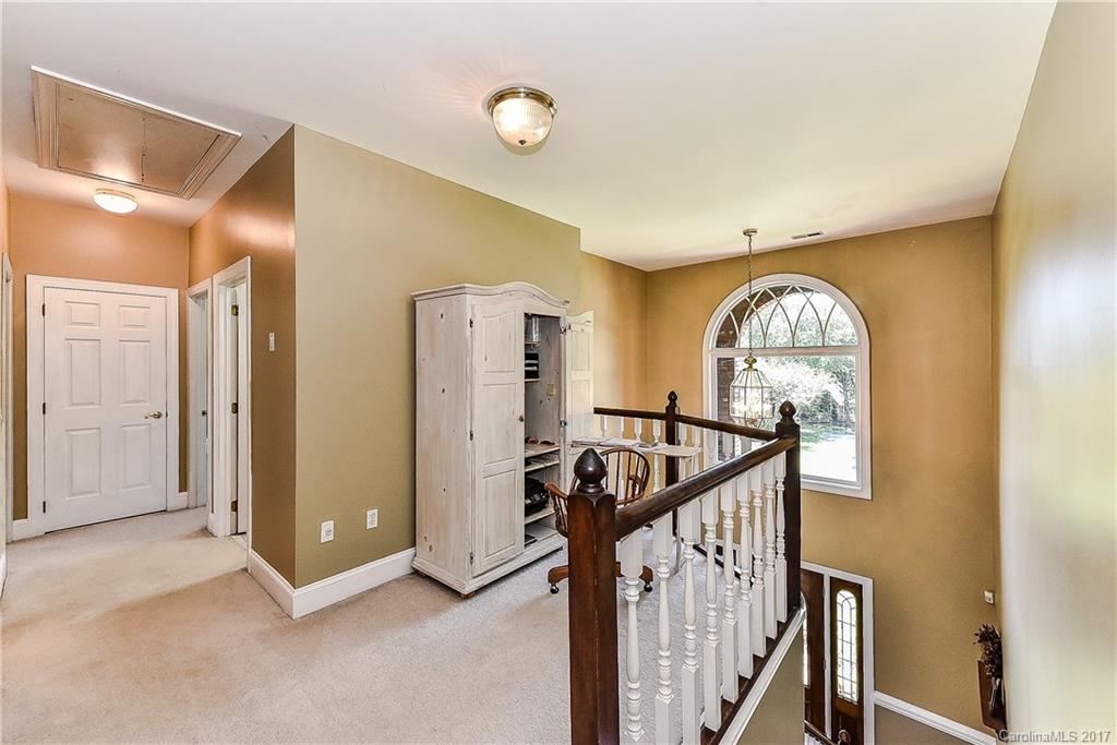 Beacon Knoll - Residential