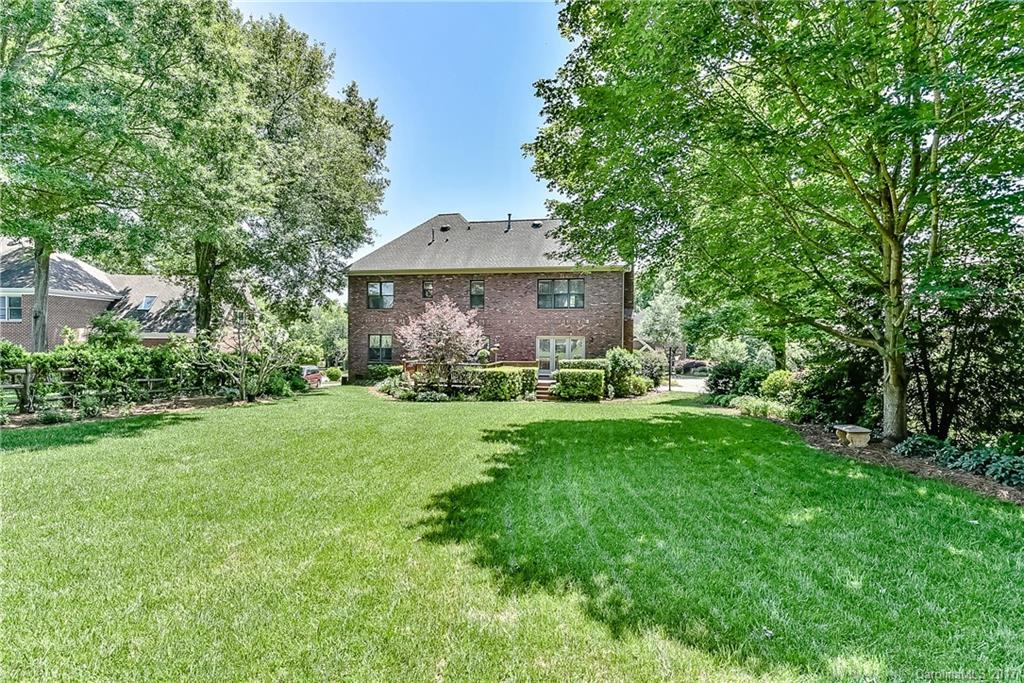 Beacon Knoll - Residential