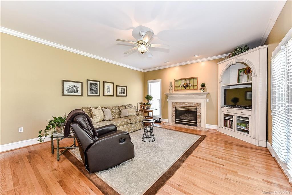 Beacon Knoll - Residential