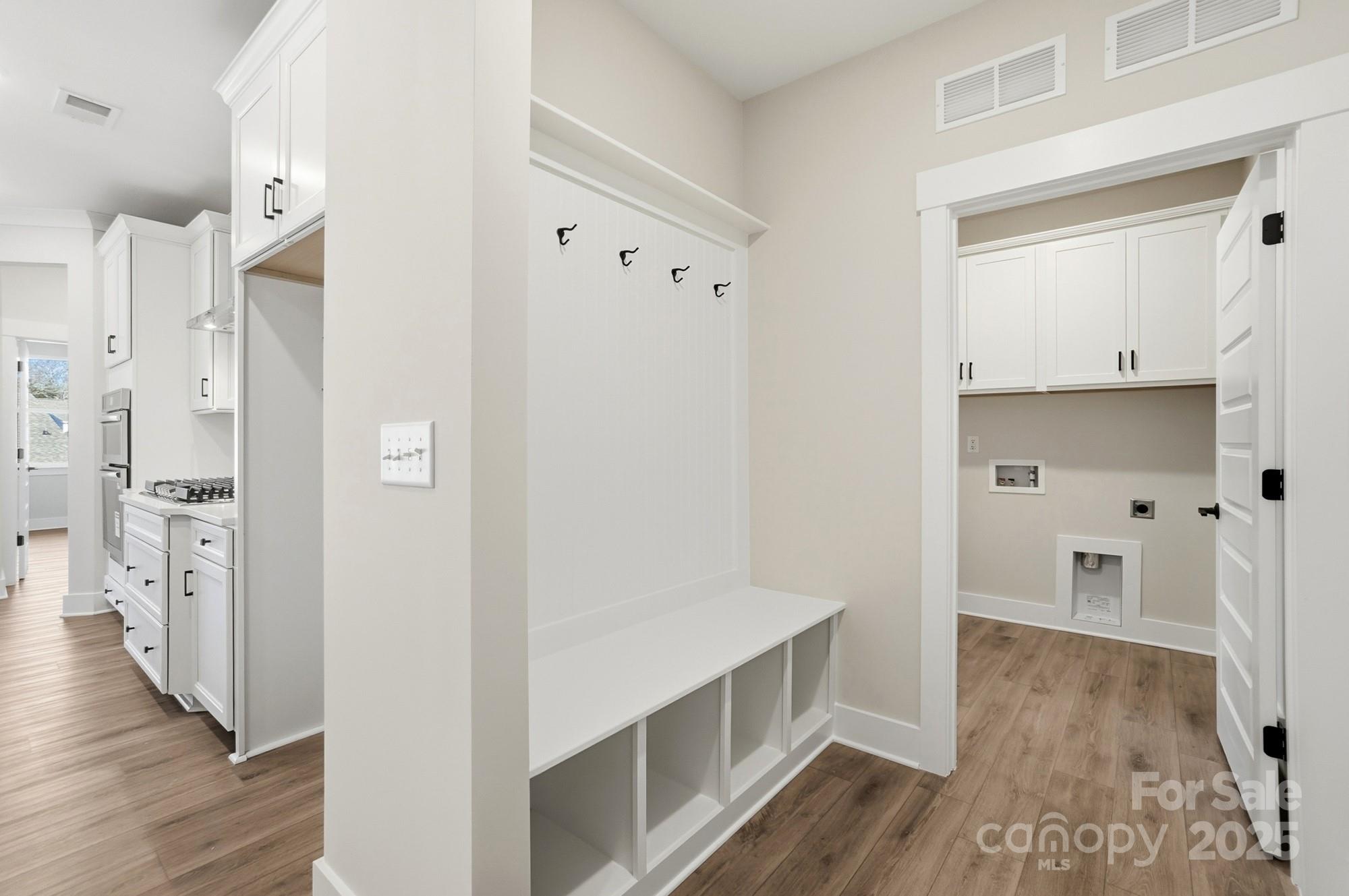 Villas at Prestwick - Residential