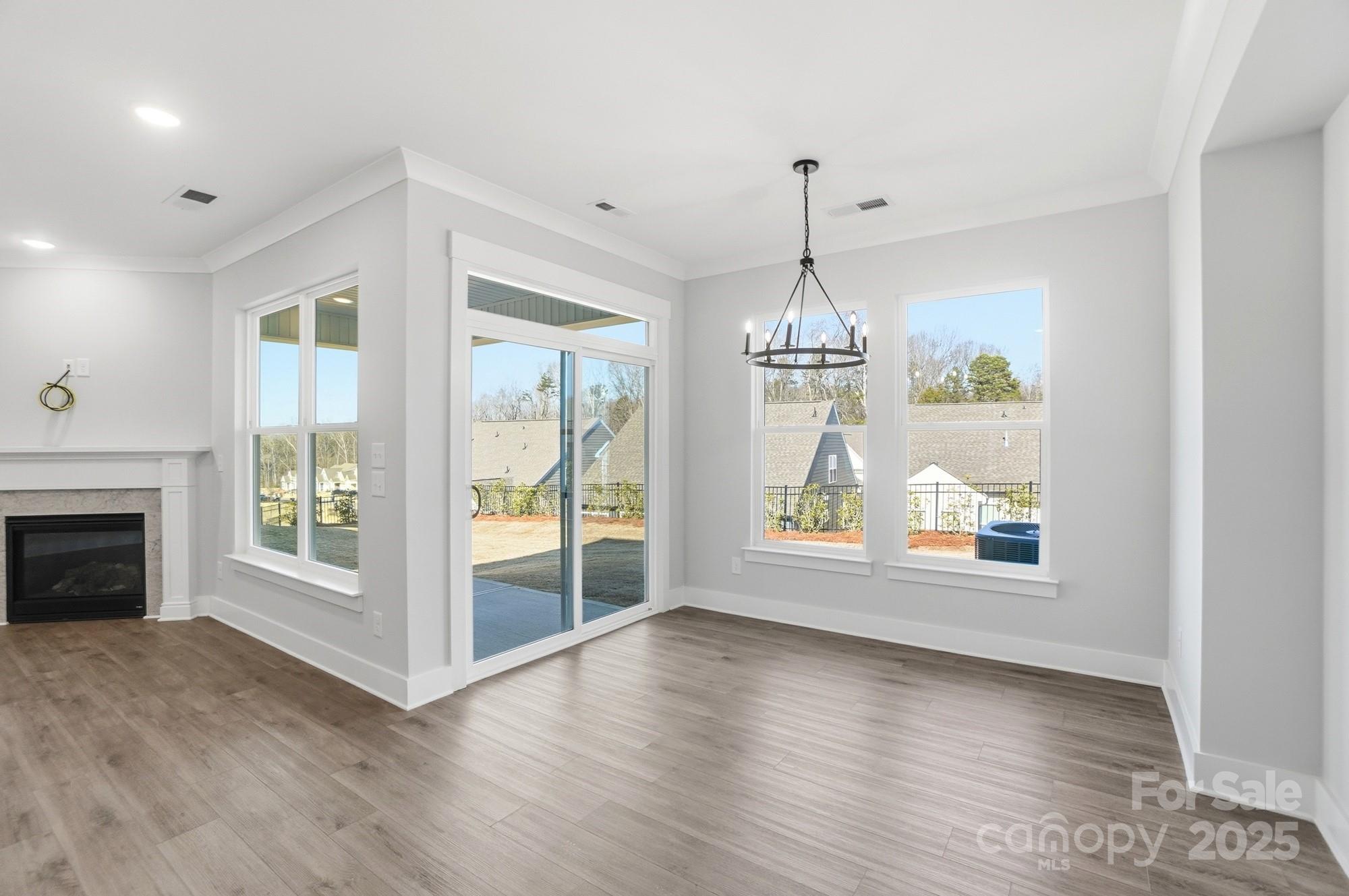 Villas at Prestwick - Residential