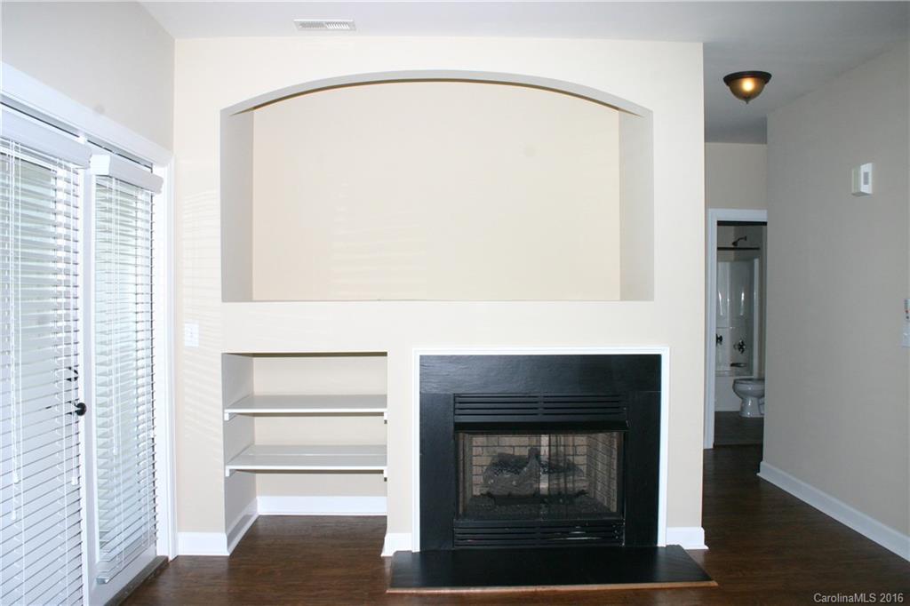 Oakhurst - Residential Lease