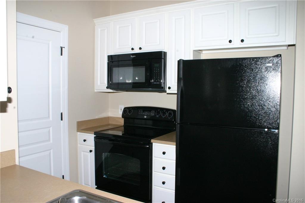 Oakhurst - Residential Lease