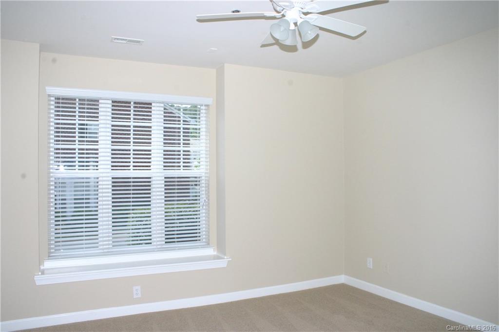 Oakhurst - Residential Lease