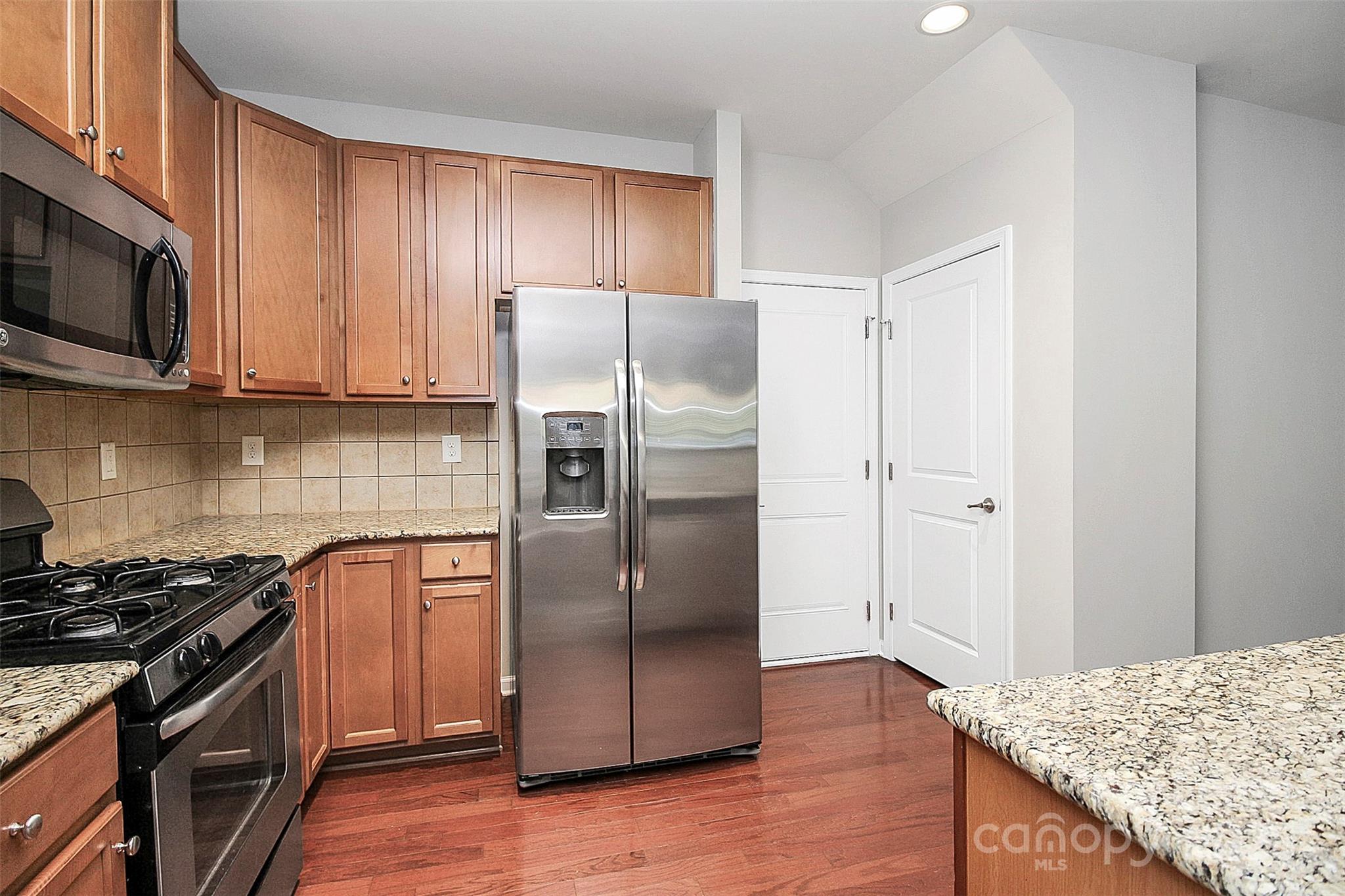 Mccarley - Residential Lease