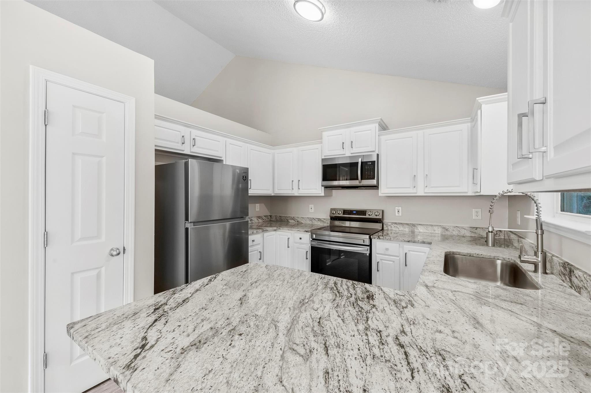 Lakeside - Residential