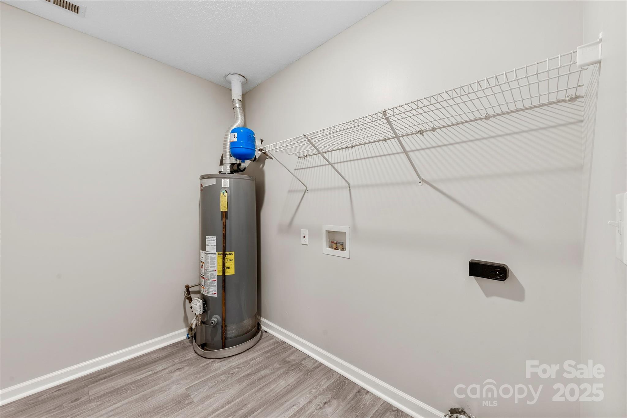 Lakeside - Residential