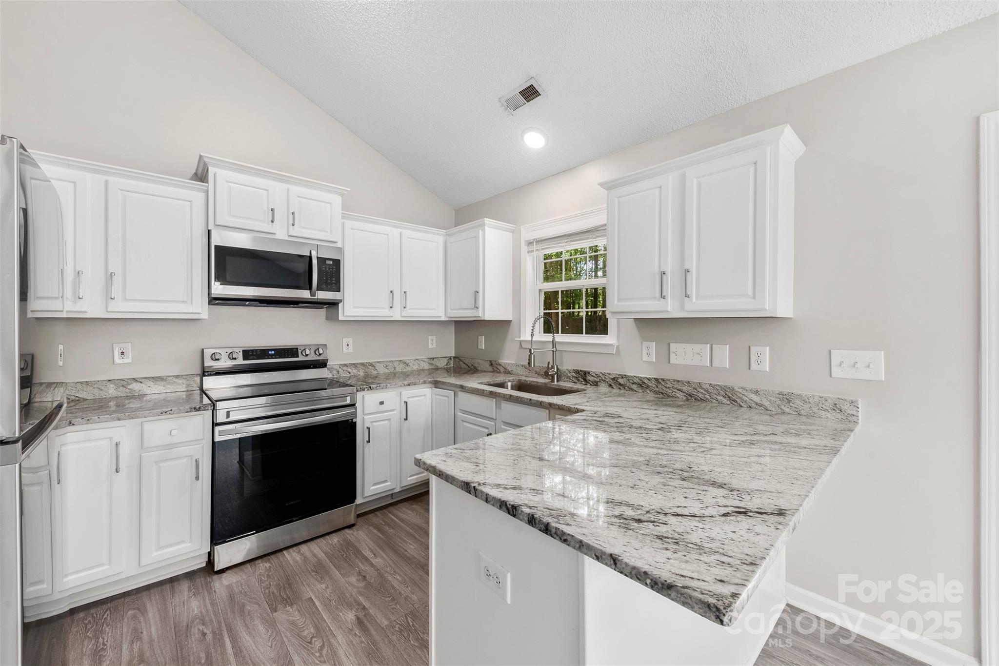 Lakeside - Residential