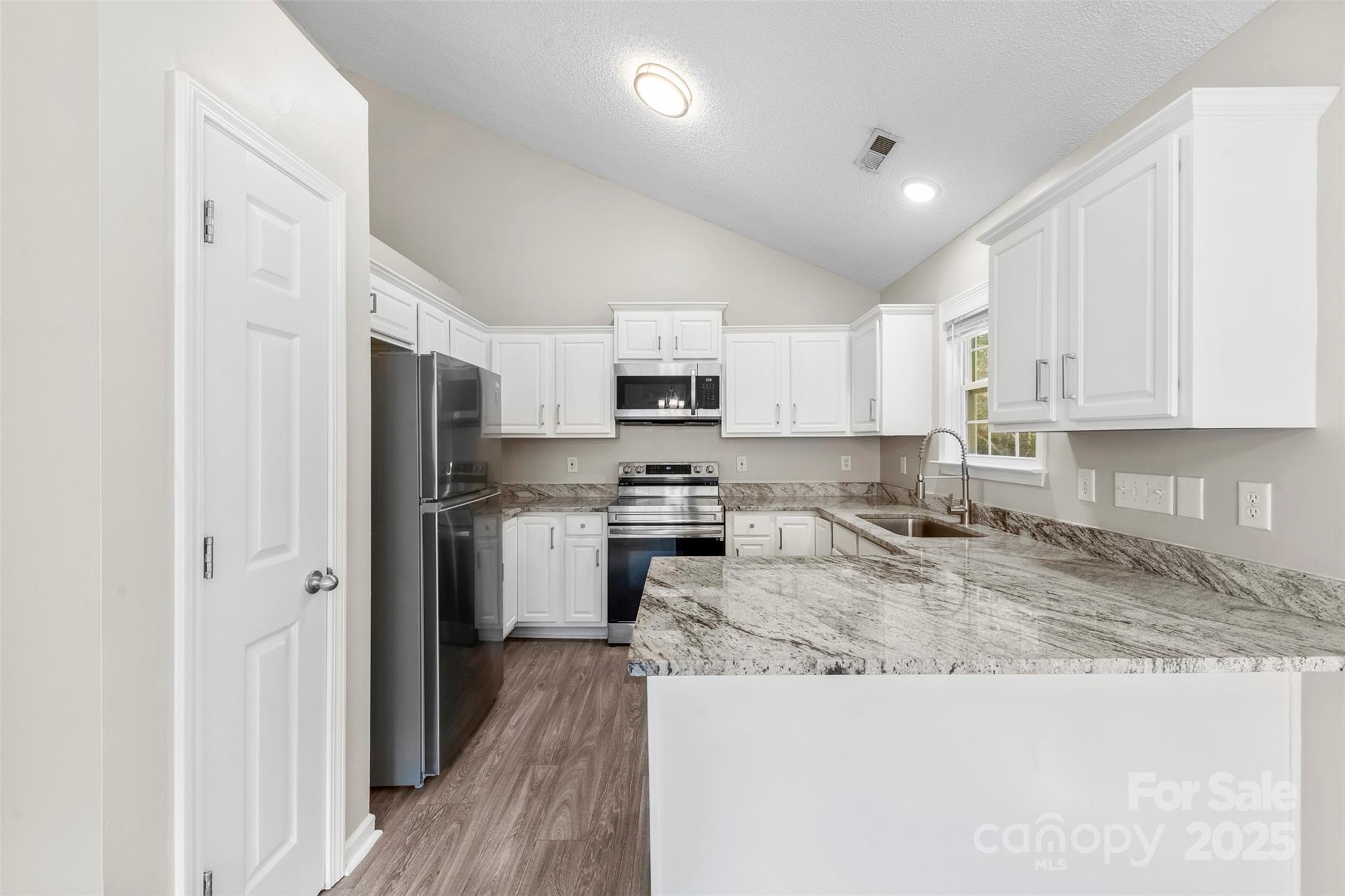 Lakeside - Residential