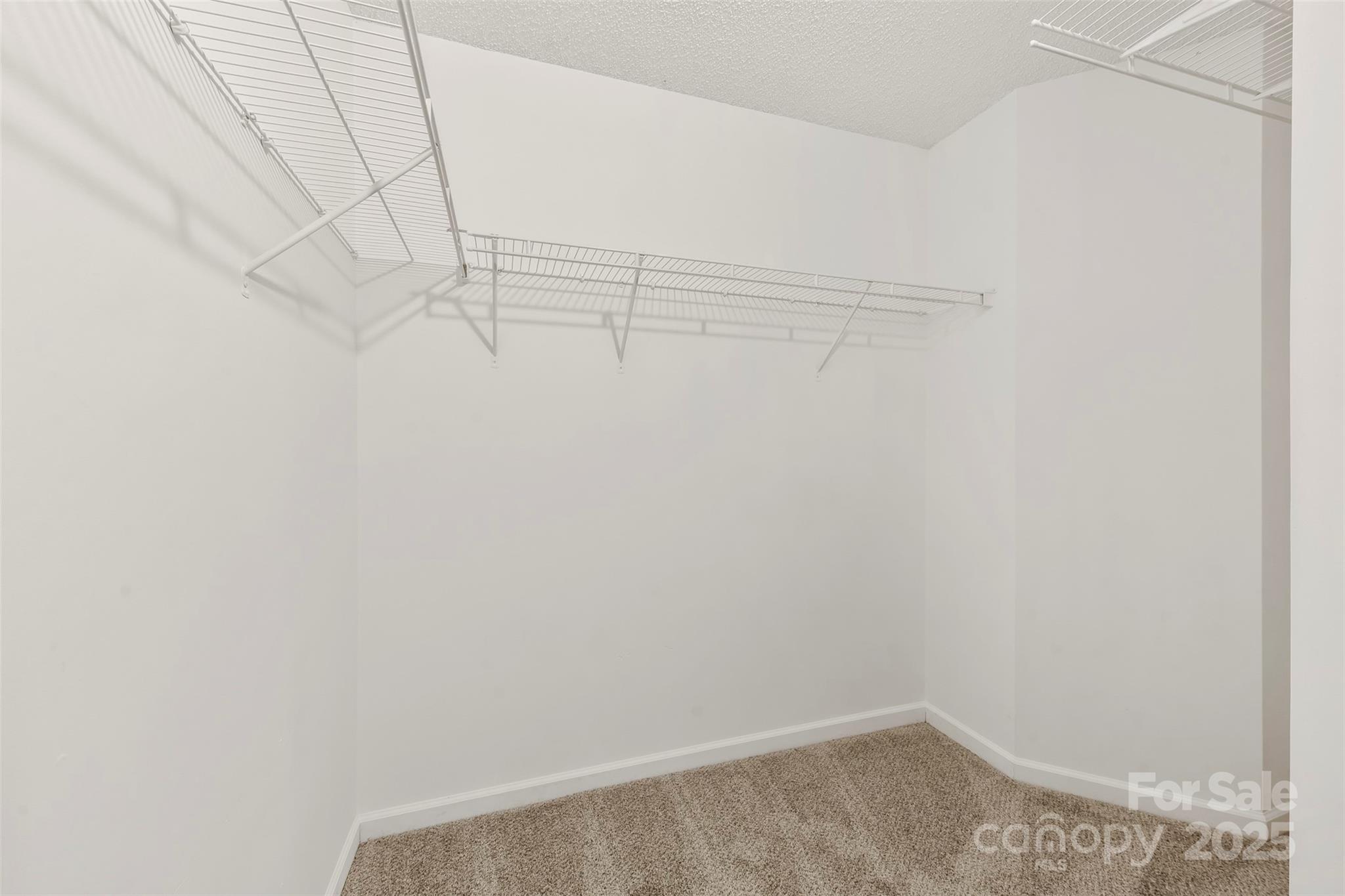 Lakeside - Residential