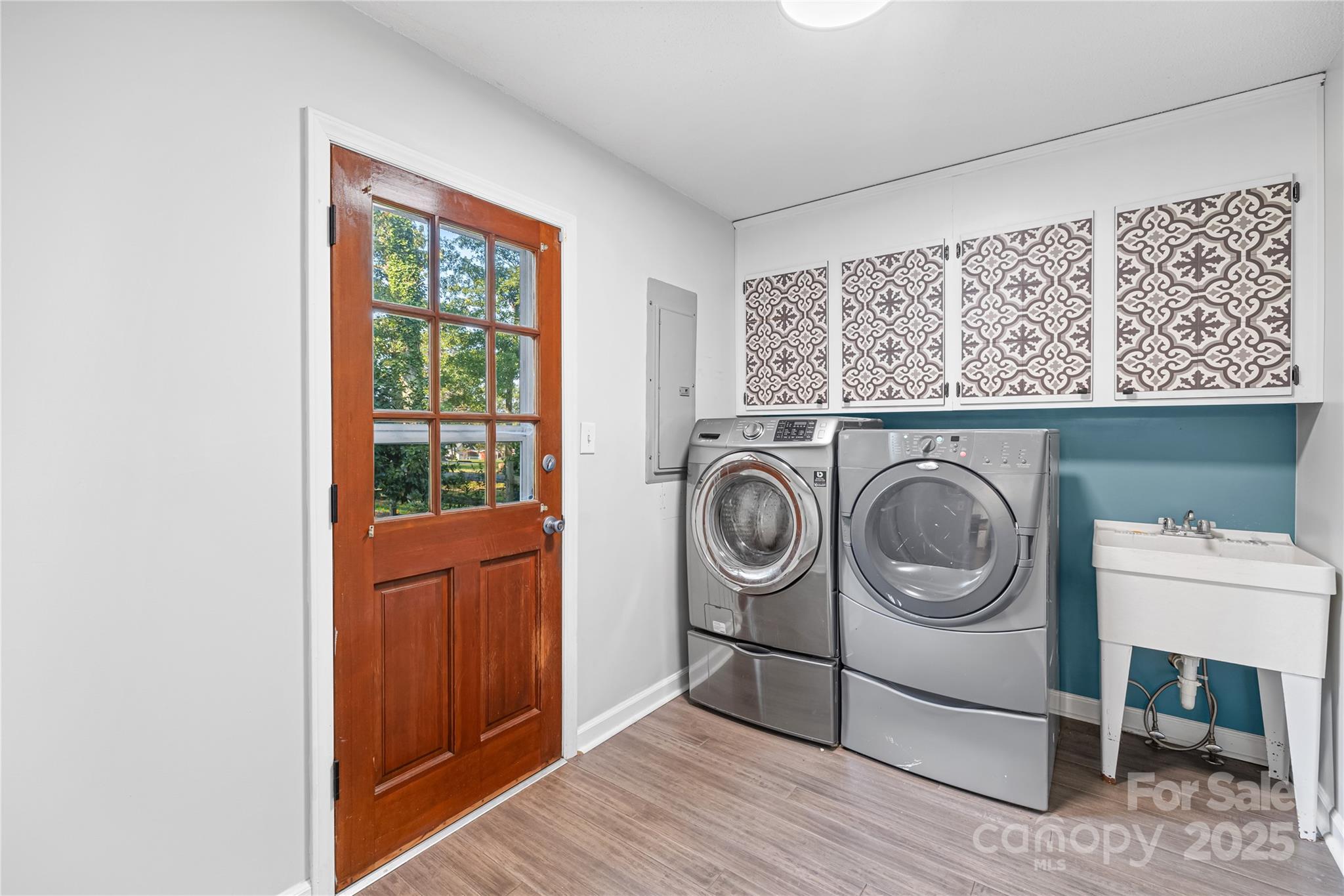 Clinestead - Residential