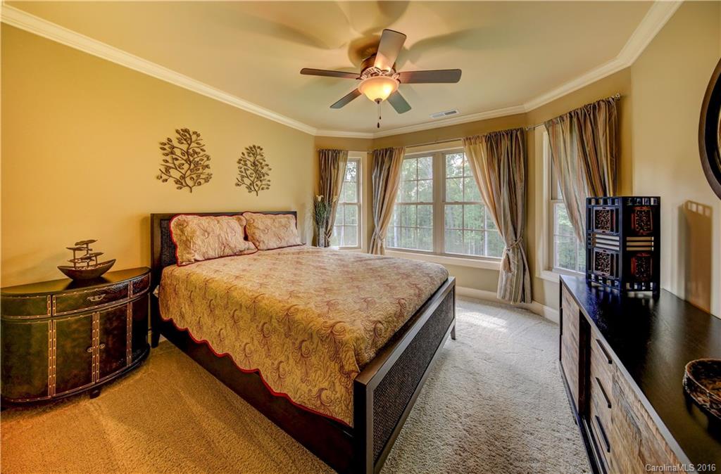 Holland Springs - Residential
