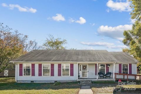 9801 Packard Street Pineville NC 28134