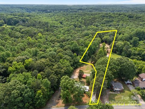 1788 Shearers Road Davidson NC 28036