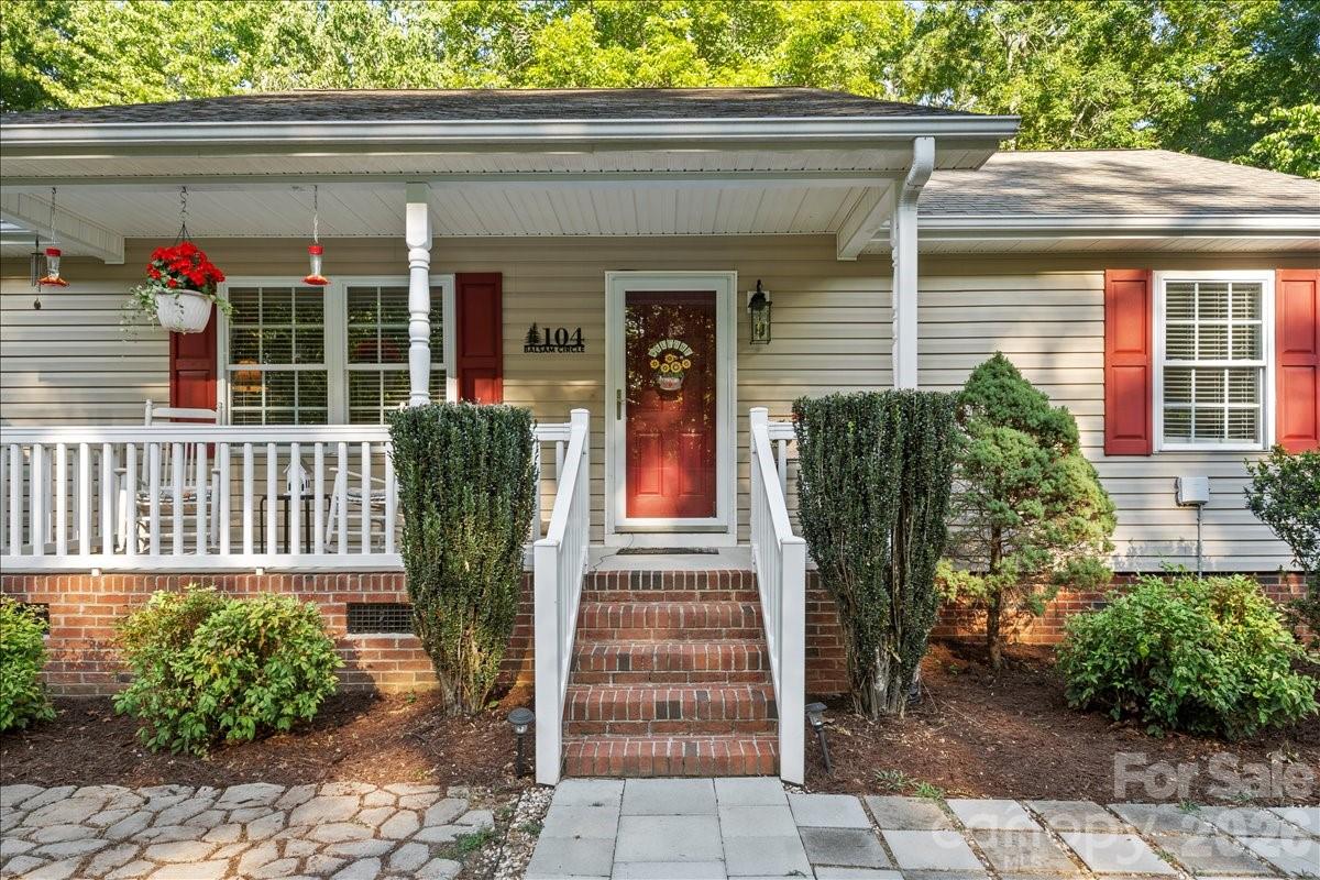 104 Balsam Circle