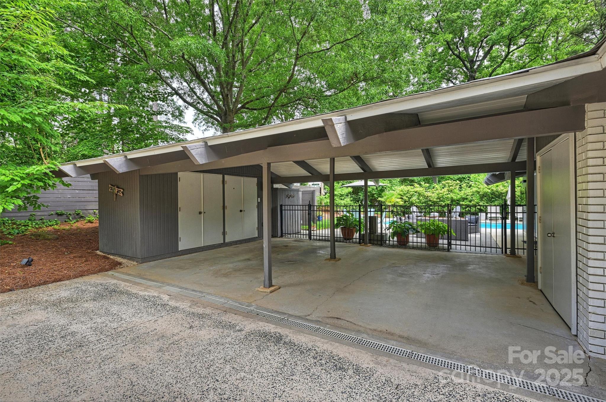 447 Merwick Circle